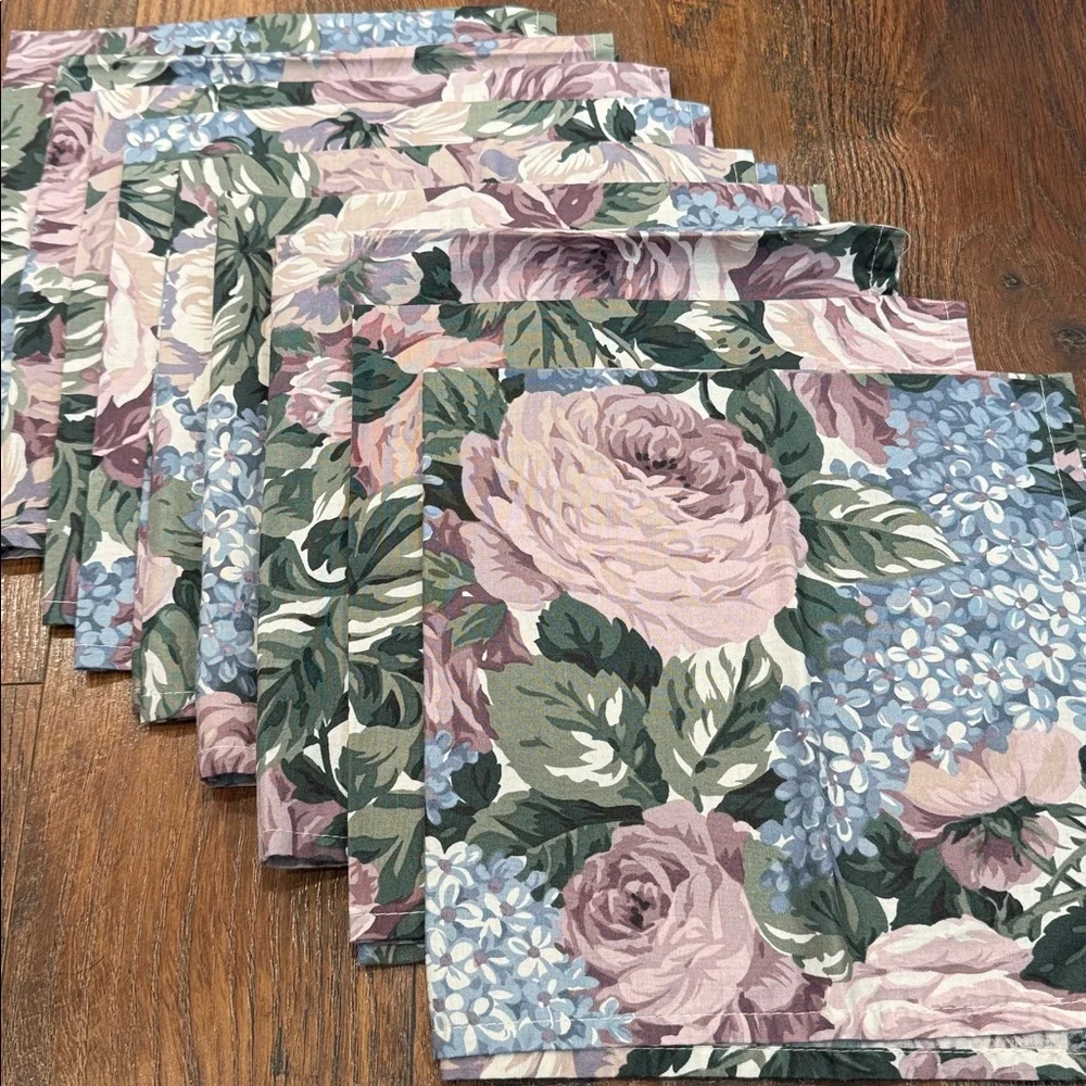 Floral Patterned Cloth Napkins